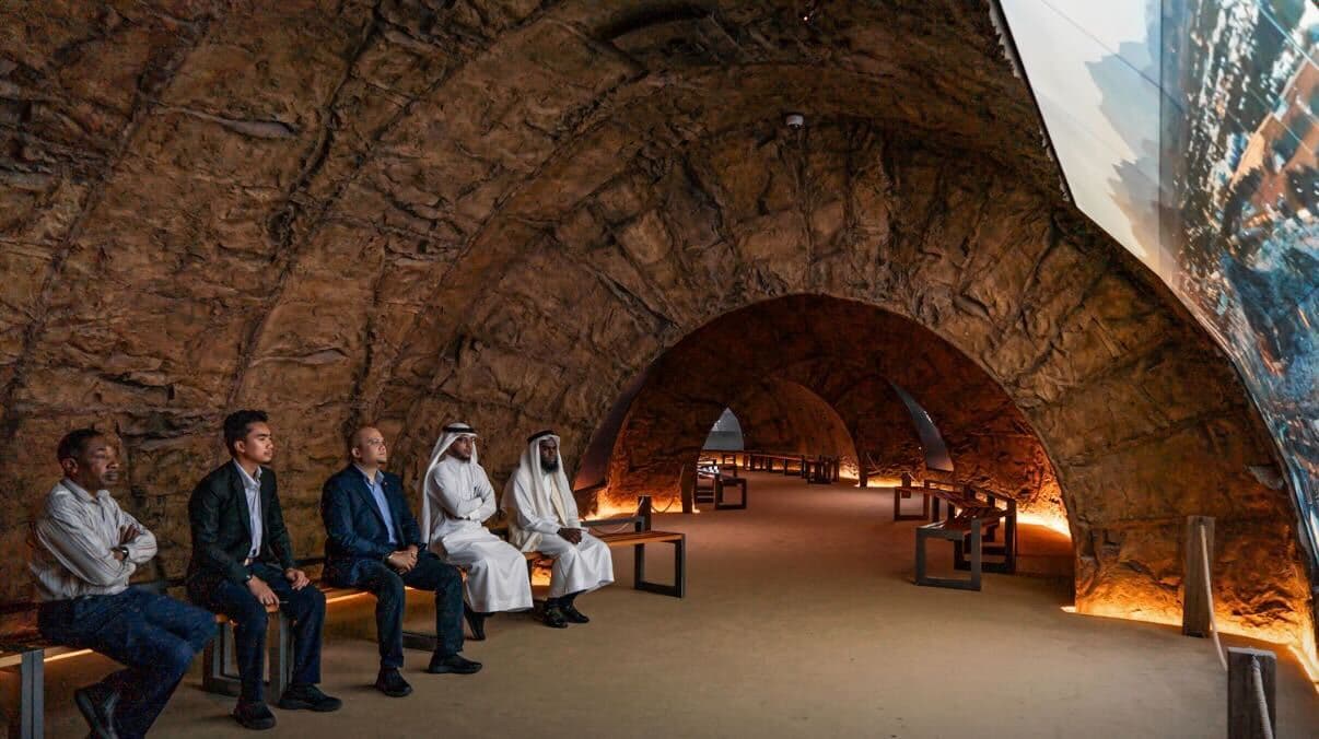 سماء مكة بدايه النور